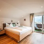 Haus Schlechter Διαμέρισμα *