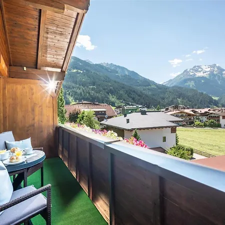 Haus Schlechter 아파트